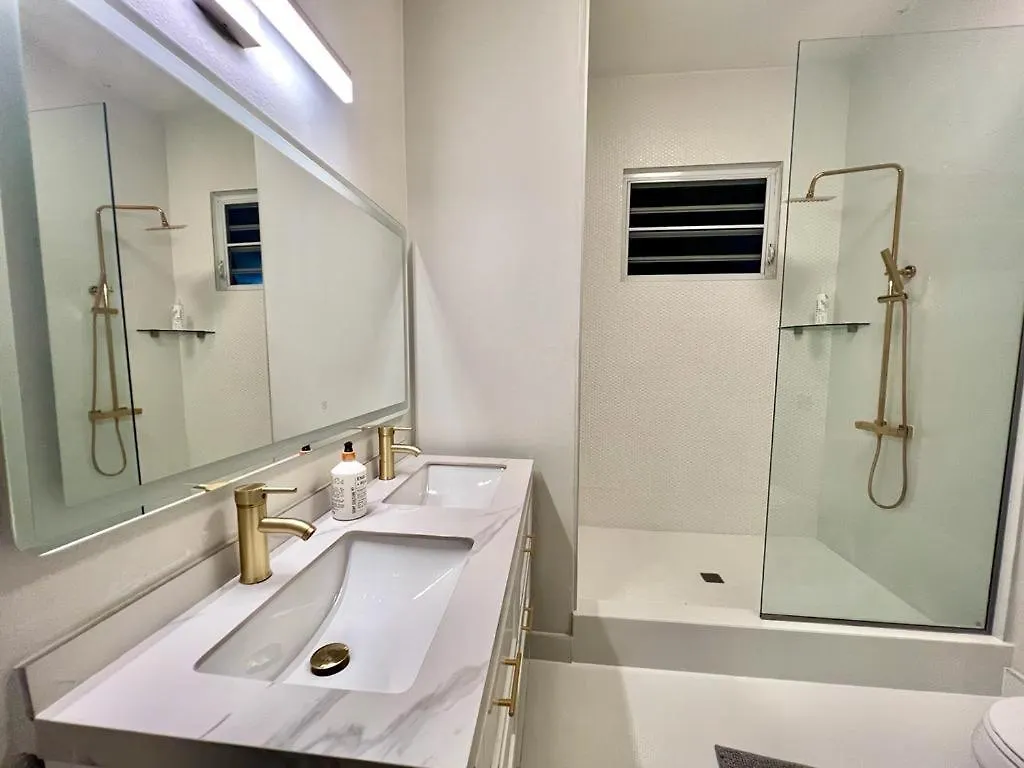 Stunning 3-Br Apt In Condado San Juan
